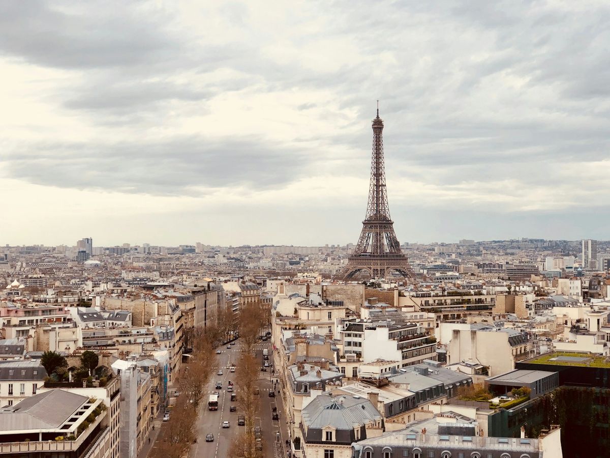 Paris sett ovenfra langs den historiske aksen